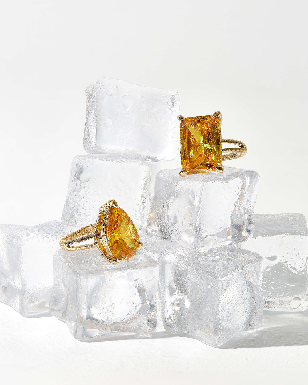2 pack large statement gold rings